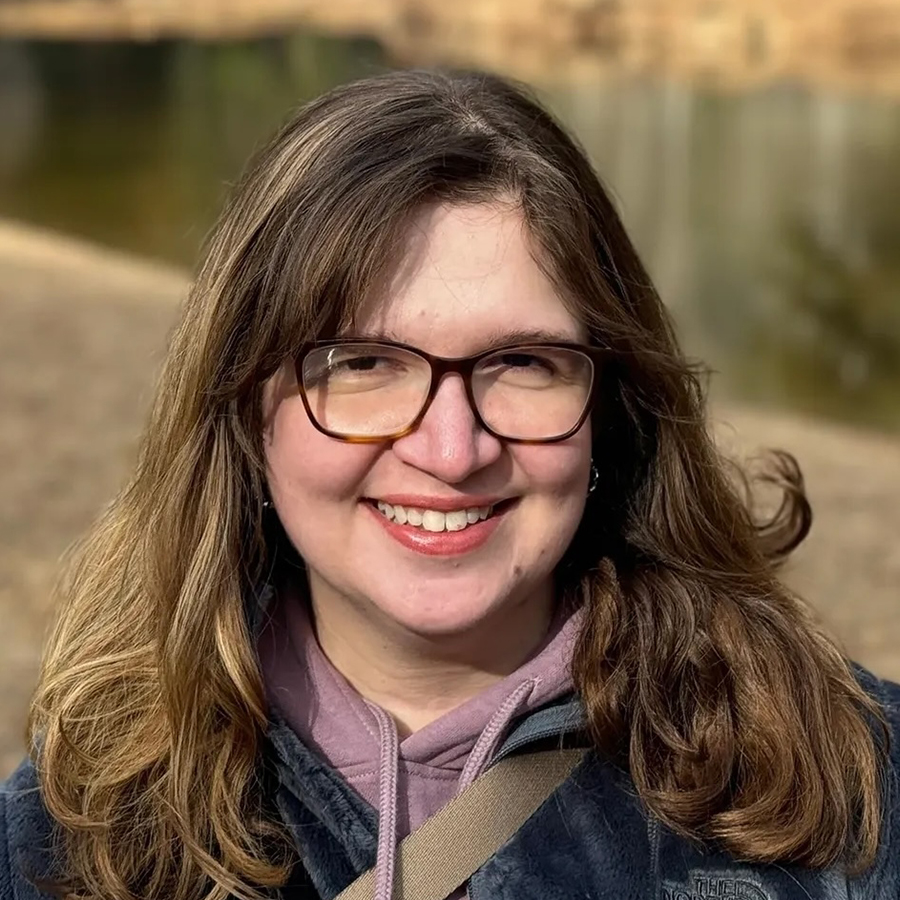 Headshot of Dr. Andressa M. Venturini
