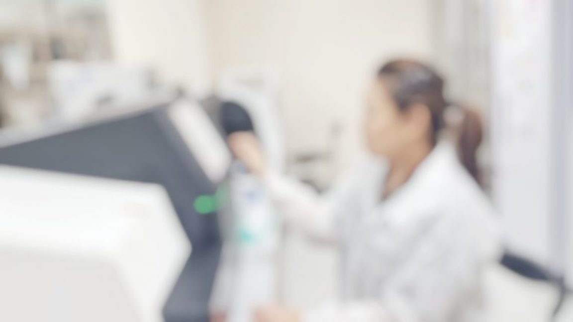 Laboratory worker